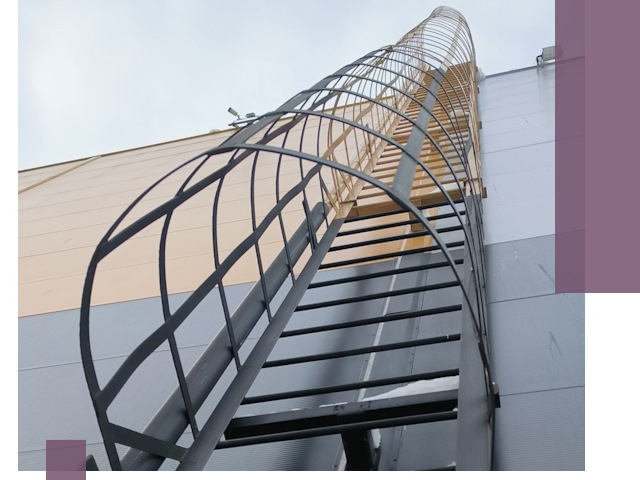 Изготовление и монтаж пожарных лестниц в Воркуте профессионально