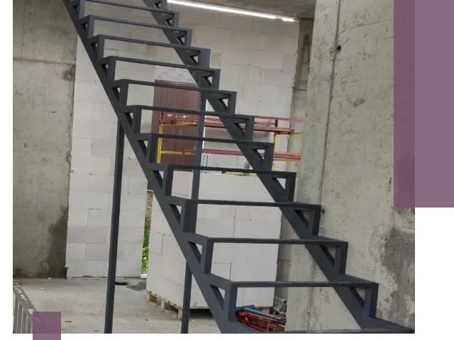 Демонтаж металлических лестниц в Воркуте быстро и безопасно