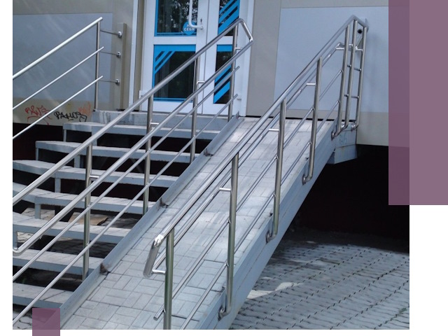 Пандус на крыльцо под ключ в Воркуте: монтаж и изготовление