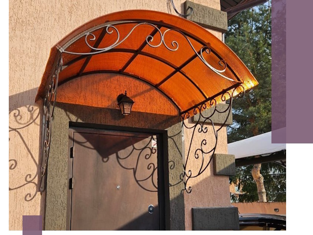 Демонтаж козырьков в Воркуте быстро и безопасно