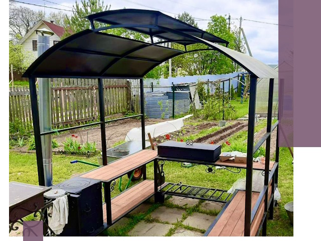 Навесы для барбекю в Воркуте: изготовление, монтаж и демонтаж