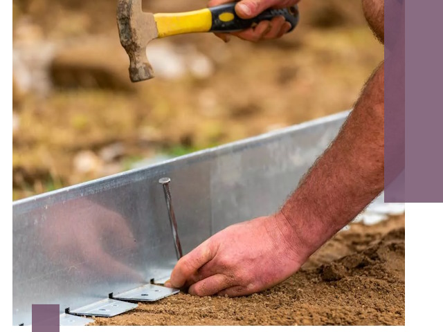 Монтаж металлических бордюров в Воркуте быстро и качественно